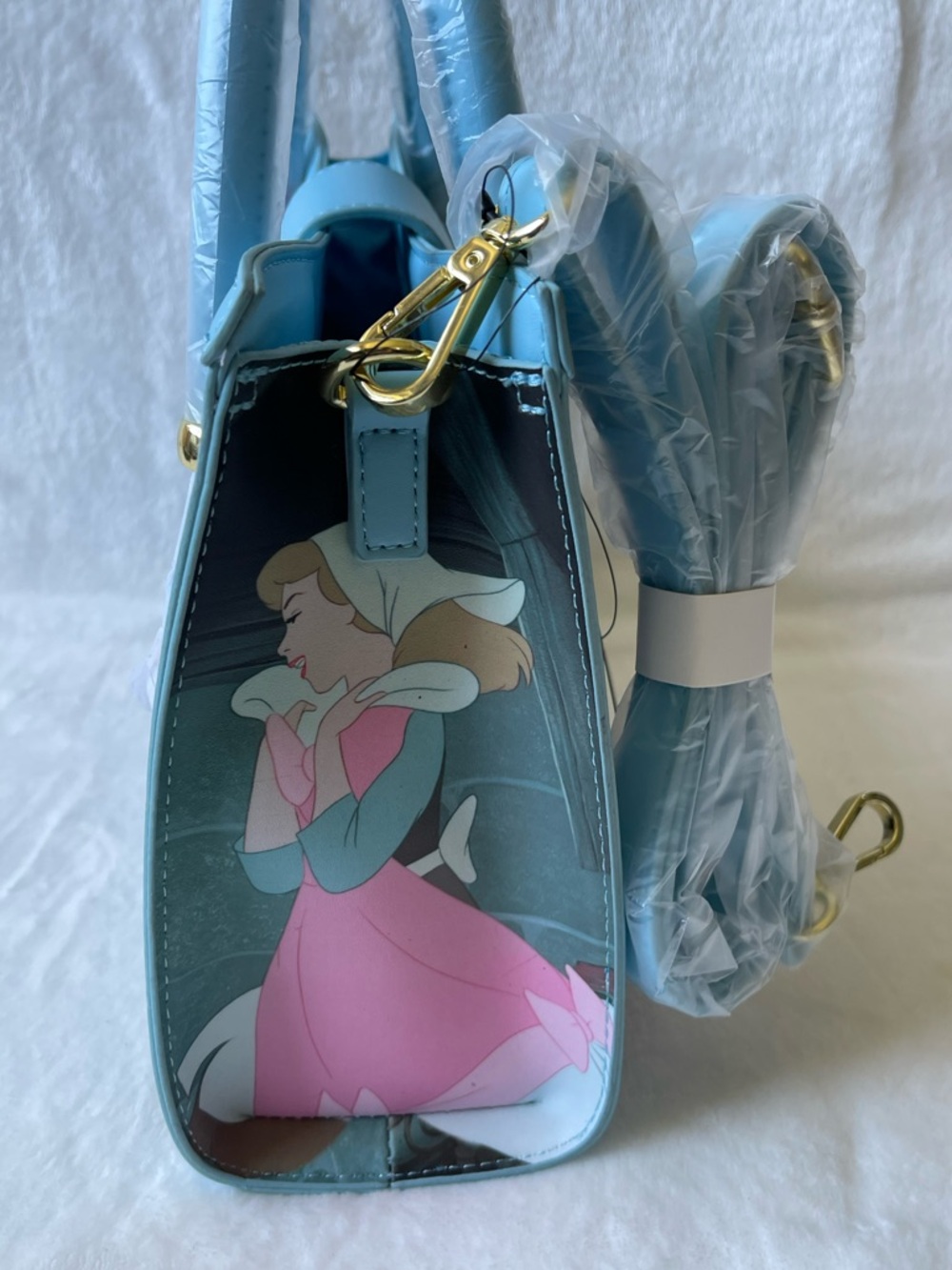 Loungefly Disney Princess Cinderella Princess Scenes Crossbody Bag New - Picture 13 of 14
